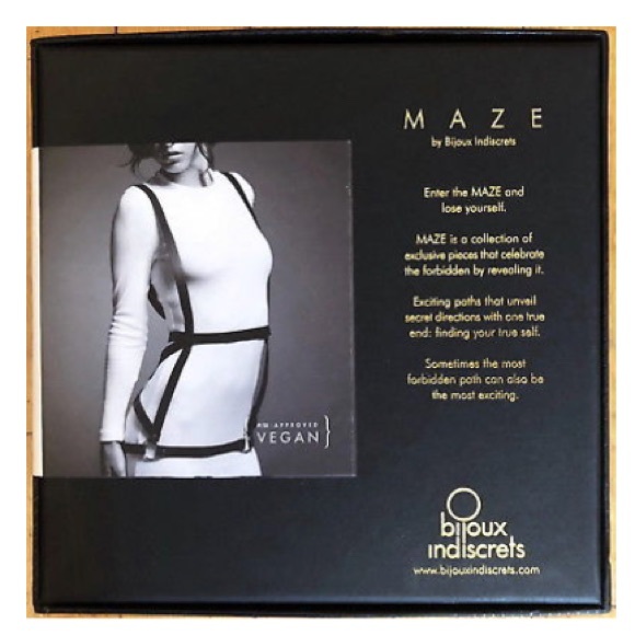 NWT/Sealed Box BIJOUX INDISCRETS MAZE ARROW DRESS HARNESS - One Size - Picture 7 of 8
